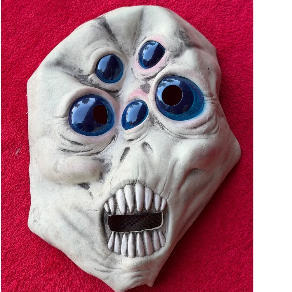 Alien Monster Mask Adult OS White Excellent 5 Blue Eyes Horror Cosplay
